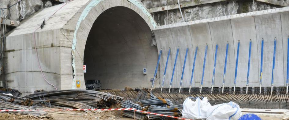 Entrée d’un tunnel en construction