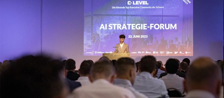 Über 300 Führungskräfte aus Schweizer Unternehmen kamen an das AiCon AI-Strategieforum. 