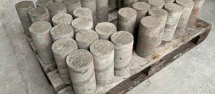 From laboratory test to prototype: Test cylinder of the LC3 cement. 