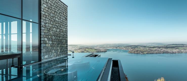 The Bürgenstock Hotels & Resort next to Lake Lucerne was honoured at the International Travel Awards. 