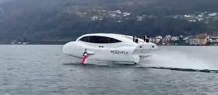 MobyFly's hydrofoil recorded a maximum speed of 74 km/h on Lake Geneva, with an autonomy of 125 km on a single charge.