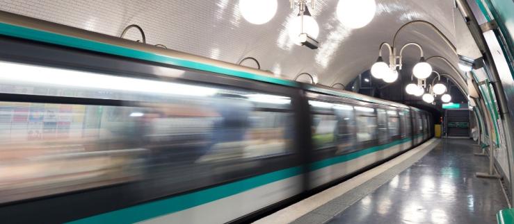 Metro di Parigi